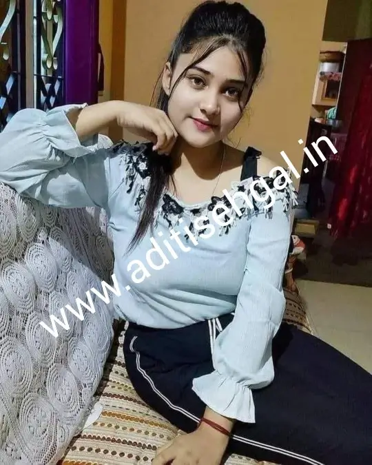 call girls Noida at your doorstep